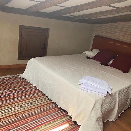 Casa Zapatero En Somontano Villa Salas Bajas Luaran gambar